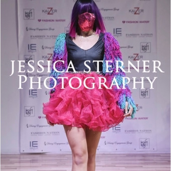 Dress - Picture 4 of 5